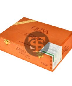 Oliva Connecticut Reserve Robusto Cigars Box of 20